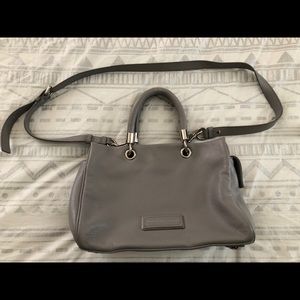Marc Jacobs gray-crossbody satchel